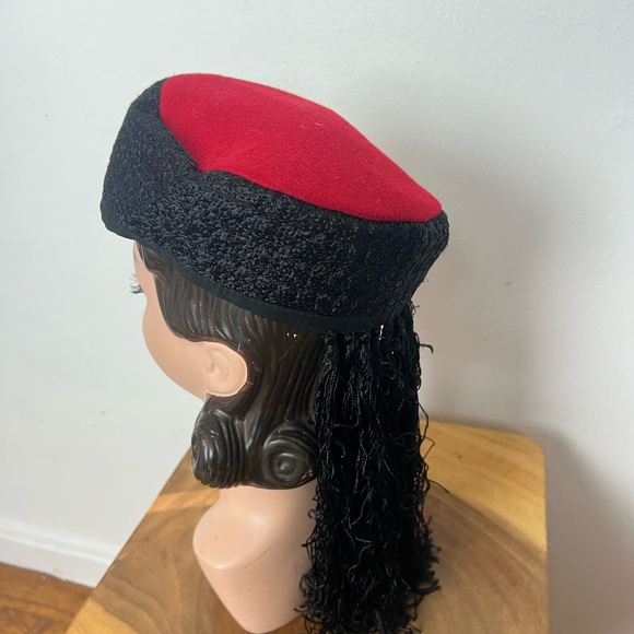 TASSEL FRINGE 1950’s Wool Soutache Embroidered Red and Black Women's Pillbox Hat - Picture 5 of 17